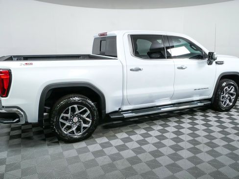 New 2026 GMC Sierra 1500 SLT w/ SLT Premium Plus Package AWD/4WD image 2