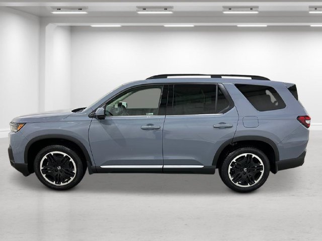 New 2026 Honda Pilot Touring image 2