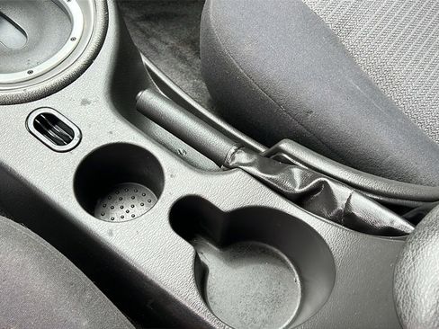 Used 2004 Ford Mustang Coupe image 27