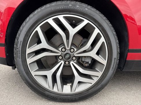 Used 2019 Land Rover Range Rover Velar R-Dynamic HSE image 15