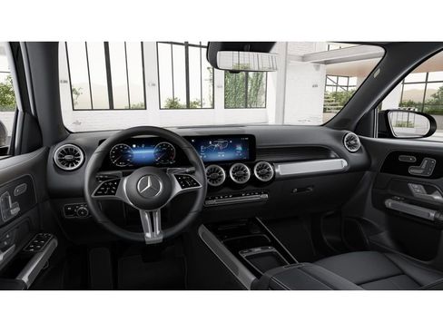 New 2026 Mercedes-Benz GLB 250 4MATIC image 3