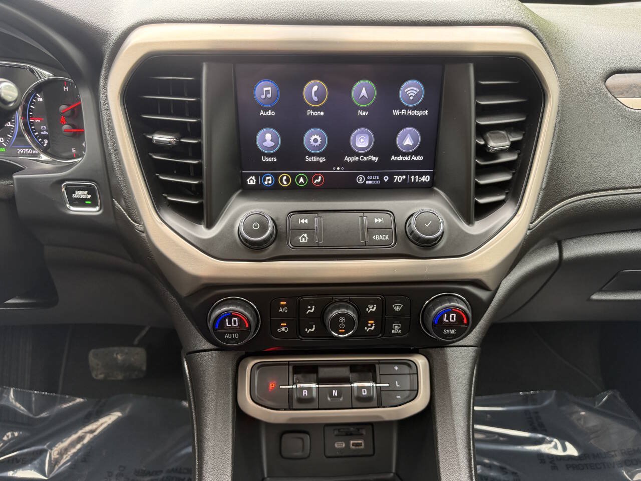Used 2023 GMC Acadia Denali w/ Denali Technology Package AWD/4WD image 13