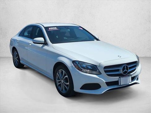 Used 2015 Mercedes-Benz C 300 4MATIC Sedan image 3