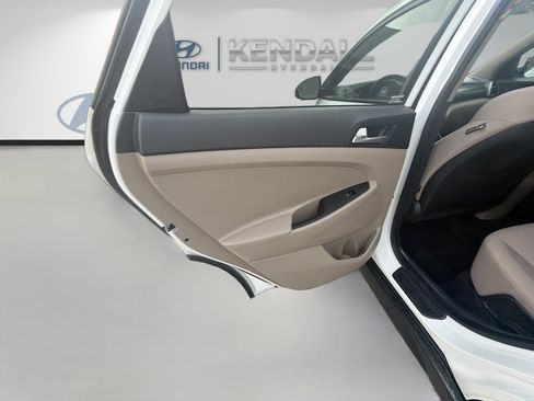 Used 2021 Hyundai Tucson SE FWD image 22