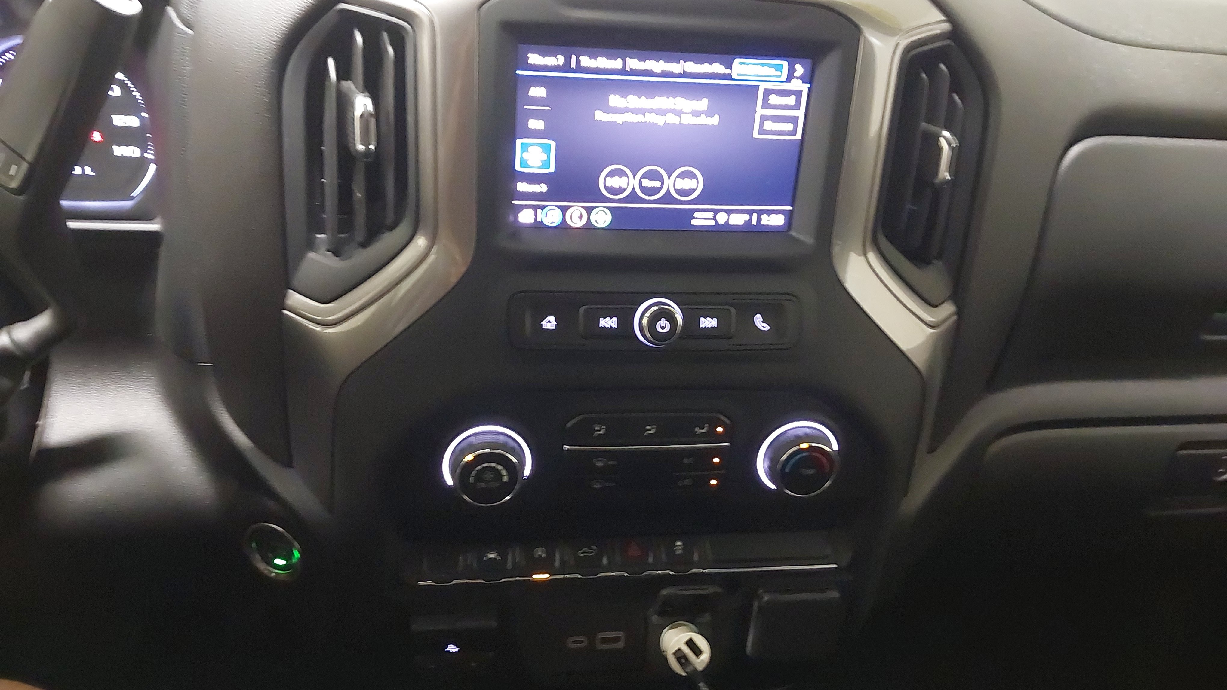 Used 2024 Chevrolet Silverado 1500 Custom AWD/4WD image 20