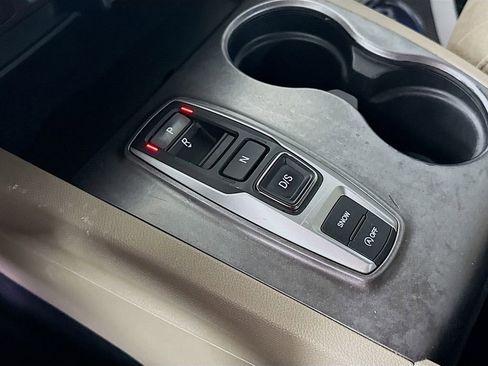Used 2021 Honda Pilot EX image 17
