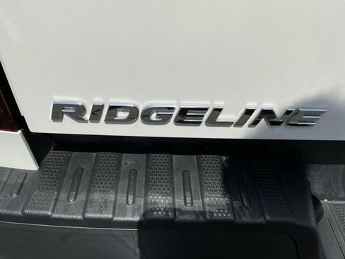 Used 2023 Honda Ridgeline RTL image 6