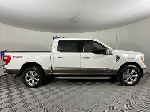 Used 2021 Ford F150 Lariat AWD/4WD image 2