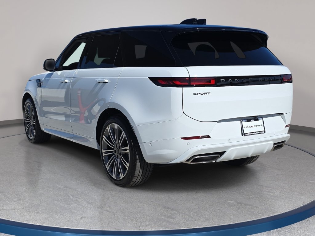 New 2027 Land Rover Range Rover Sport Dynamic SE AWD/4WD image 7