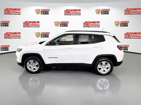 Used 2022 Jeep Compass Latitude w/ Convenience Group AWD/4WD image 13
