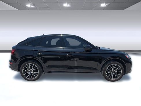 Certified 2023 Audi SQ5 Prestige w/ Prestige Package AWD/4WD image 7