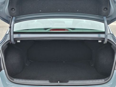 Used 2023 Hyundai Elantra SEL image 23