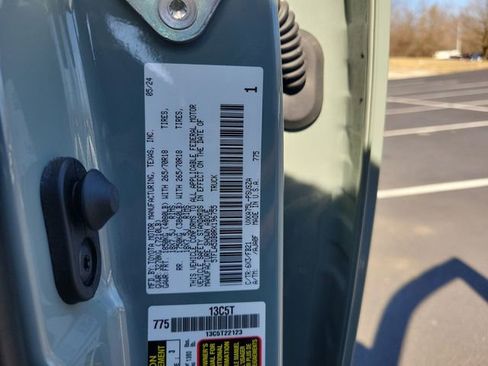 Used 2024 Toyota Tundra SR5 w/ SR5 Convenience Package image 40