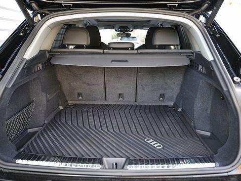 Certified 2025 Audi Q5 Premium Plus w/ Premium Plus image 29