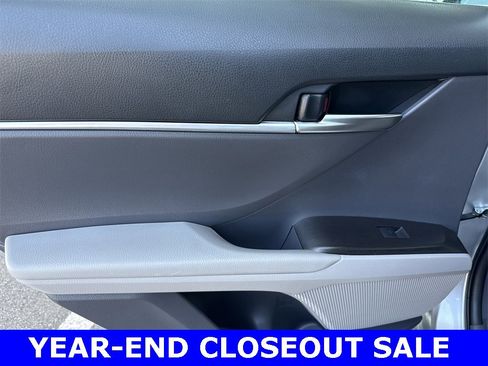 Used 2023 Toyota Camry LE image 30