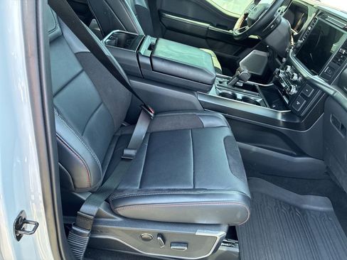 Used 2025 Ford F150 Raptor AWD/4WD image 21
