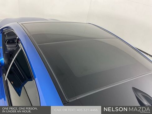 Used 2019 Toyota Camry XSE w/ Navigation Package FWD image 32