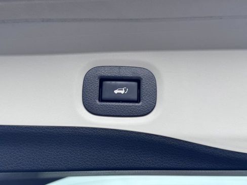 Used 2019 Nissan Rogue SL AWD/4WD image 40