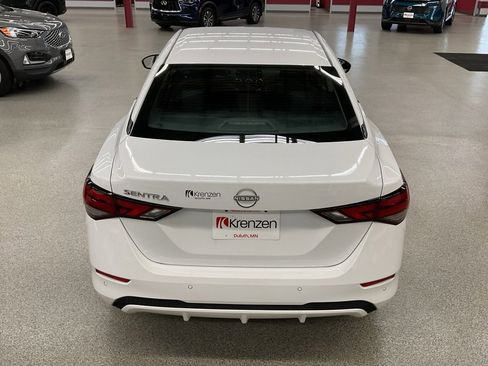 Used 2024 Nissan Sentra S image 6