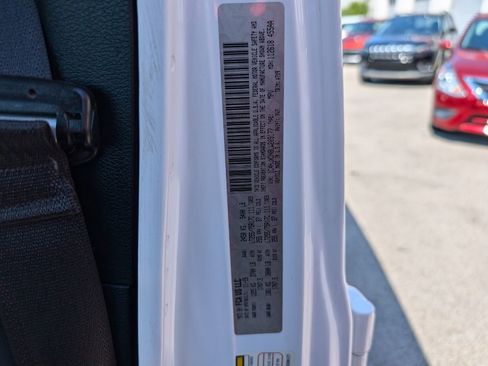 Used 2020 Jeep Wrangler Unlimited Sport image 26