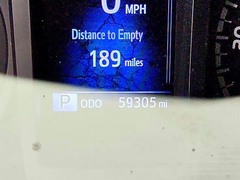 Used 2019 Toyota Tacoma SR w/ SX Package image 15