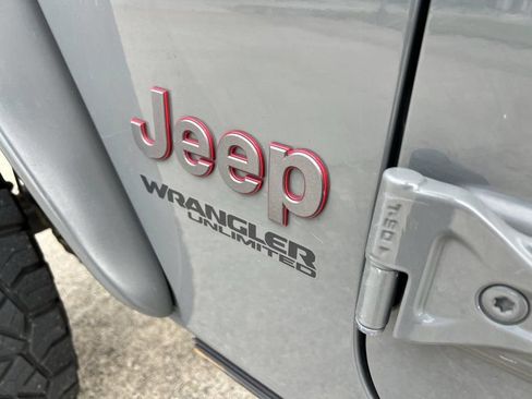 Used 2020 Jeep Wrangler Unlimited Rubicon AWD/4WD image 21