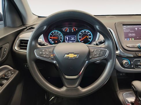 Used 2024 Chevrolet Equinox LS FWD image 17