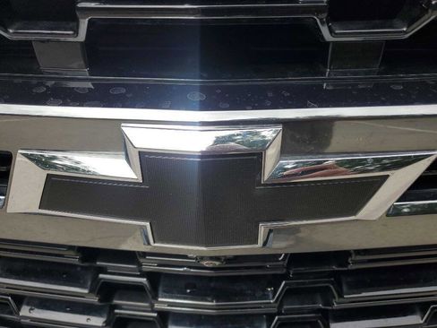 Used 2021 Chevrolet Tahoe Z71 w/ Z71 Off-Road Package image 10