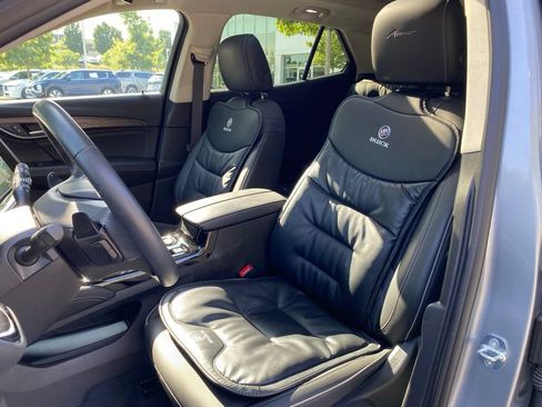 Used 2023 Buick Envision Avenir AWD/4WD image 22