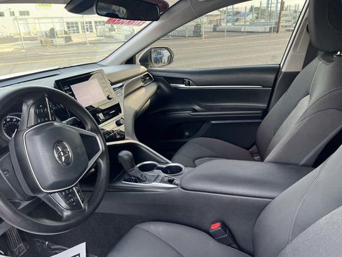 Used 2023 Toyota Camry LE AWD/4WD image 10