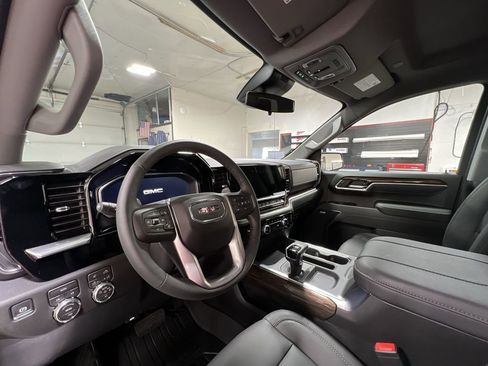 New 2026 GMC Sierra 1500 Elevation w/ Elevation Premium Package image 10