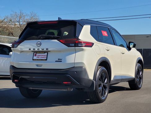 Certified 2023 Nissan Rogue SV w/ SV Premium B Package image 4