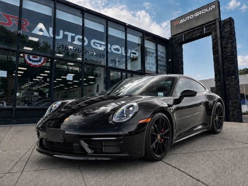 Used 2022 Porsche 911 Carrera 4S AWD/4WD image 1