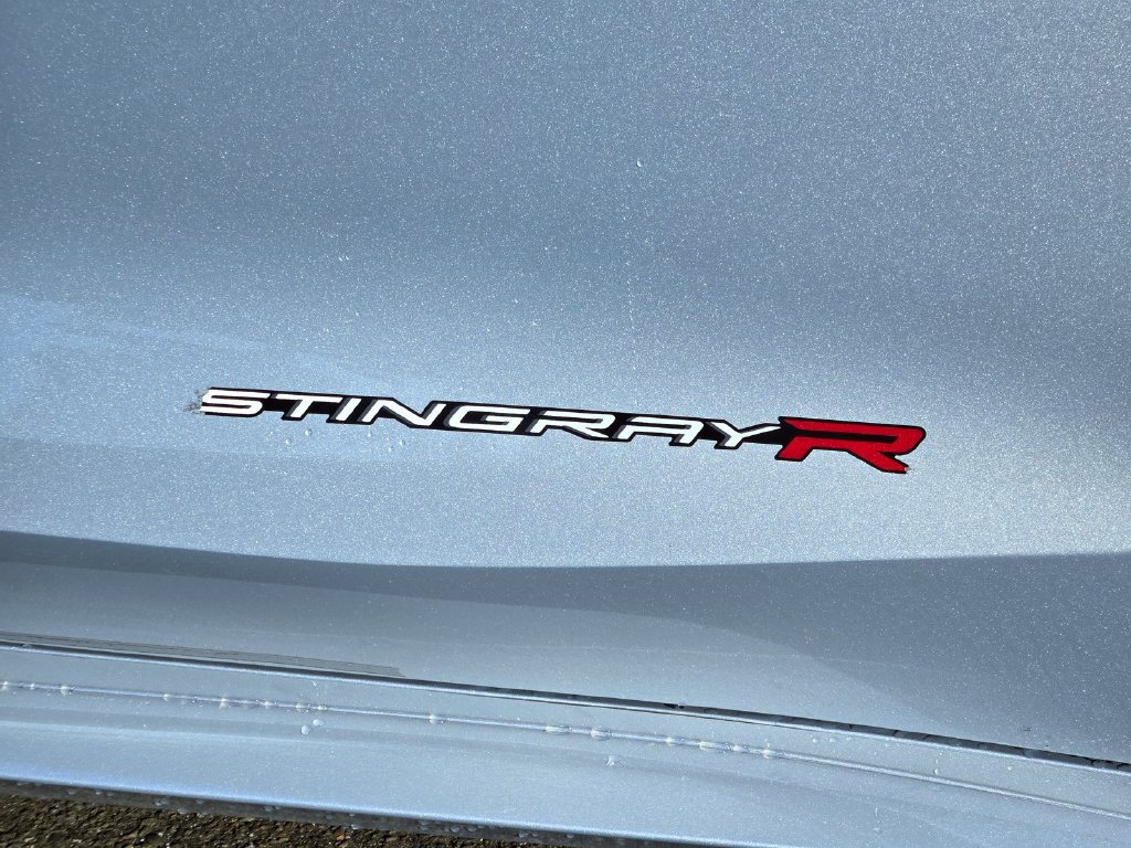Used 2022 Chevrolet Corvette Stingray Premium Cpe w/ Z51 Performance Package RWD image 12