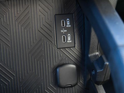 Used 2024 Toyota Tacoma TRD Sport image 26