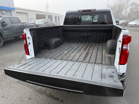 Used 2019 Chevrolet Silverado 1500 LTZ w/ LTZ Premium Package image 11