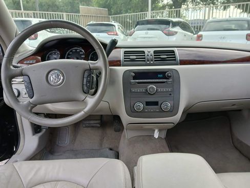 Used 2011 Buick Lucerne CXL FWD image 11