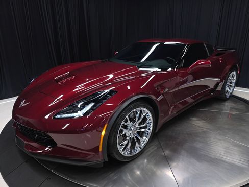 Used 2018 Chevrolet Corvette Z06 w/ Battery Protection Package RWD image 48