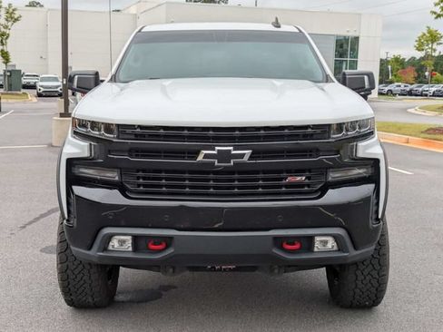 Used 2020 Chevrolet Silverado 1500 LT Trail Boss AWD/4WD image 9