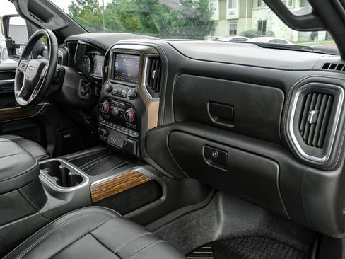 Used 2023 Chevrolet Silverado 3500 High Country w/ Z71 Off-Road Package image 10