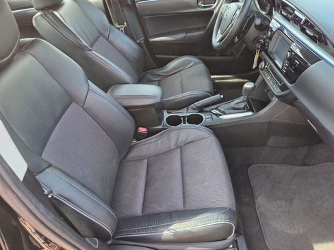Used 2016 Toyota Corolla S FWD image 12