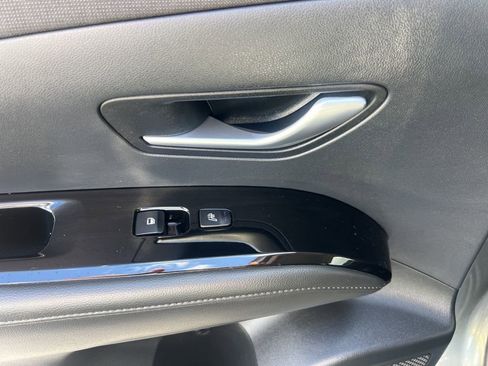 Used 2023 Hyundai Tucson Limited AWD/4WD image 34