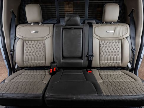 Used 2025 Ford F450 Platinum w/ Platinum Plus Package image 35