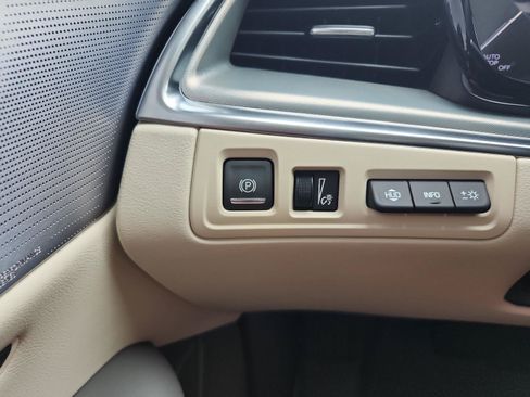 Used 2024 Cadillac XT5 Premium Luxury w/ Technology Package FWD image 23