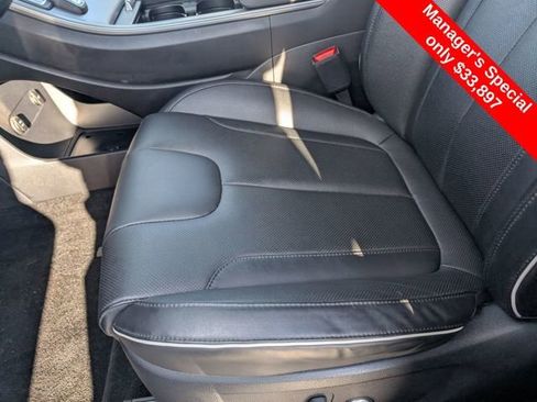 Used 2024 Hyundai Palisade SEL image 23