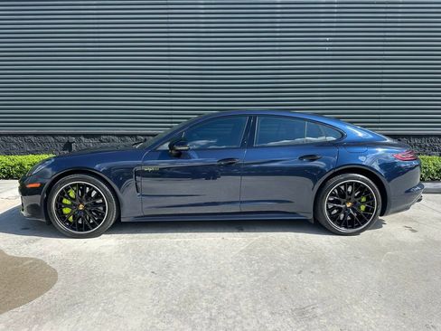 Certified 2018 Porsche Panamera Turbo S AWD/4WD image 2
