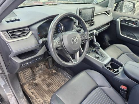 Used 2021 Toyota RAV4 XSE w/ XSE Grade Weather Package image 9