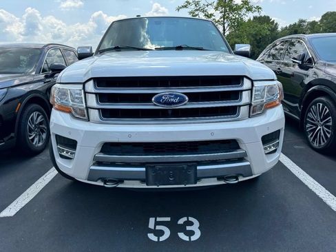 Used 2017 Ford Expedition EL Platinum AWD/4WD image 2