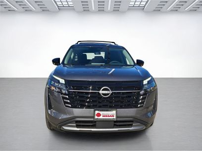 New 2026 Nissan Pathfinder SL w/ Cargo Package