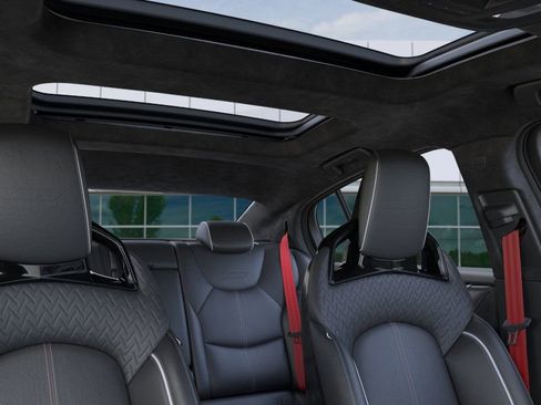 New 2026 Cadillac CT5 V Blackwing w/ Carbon Fiber 2 Package image 24